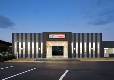 トヨタカローラ神戸株式会社　川西店　様