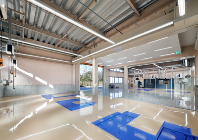 トヨタカローラ神戸株式会社　川西店　様