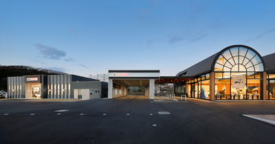 トヨタカローラ神戸株式会社　川西店　様