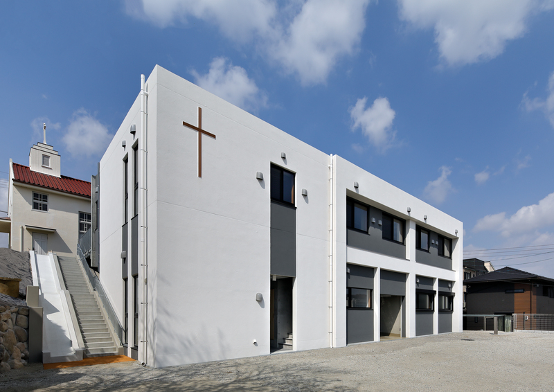 カトリック三田教会 司祭館・信徒館
